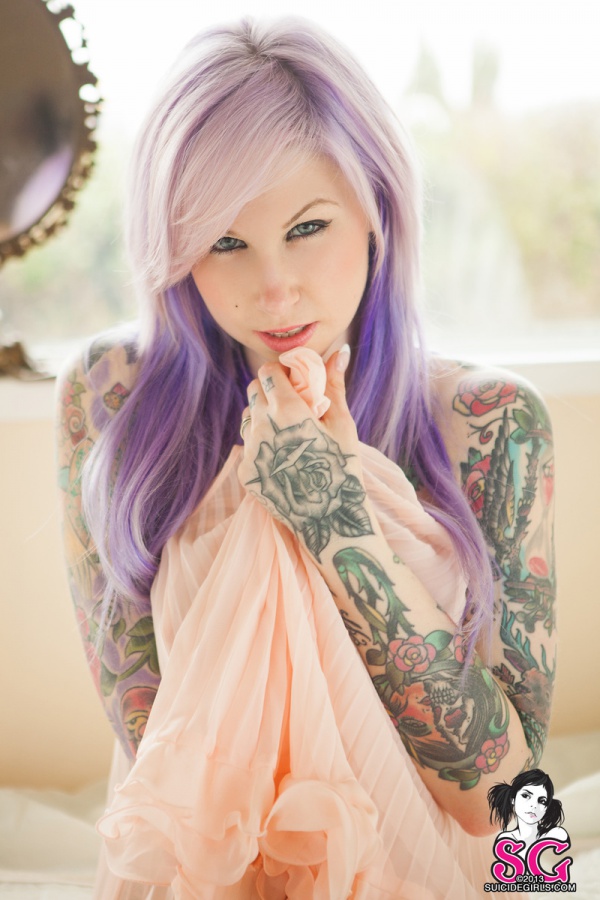 Ivyrose Suicide Girls